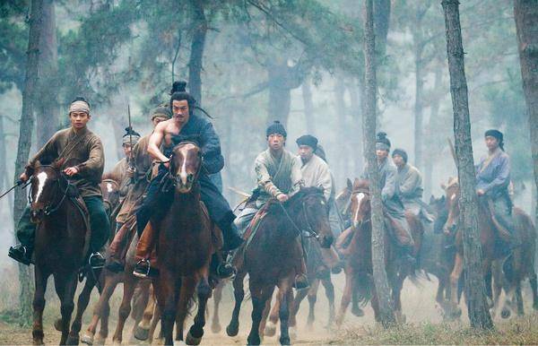 项羽兵败下垓时,在四面楚歌中,如果不选择逃往乌江,结果会怎样