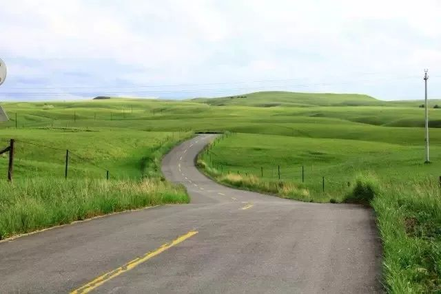 【词曲出售】:《有你的草原》有意者请联系：周贤坤